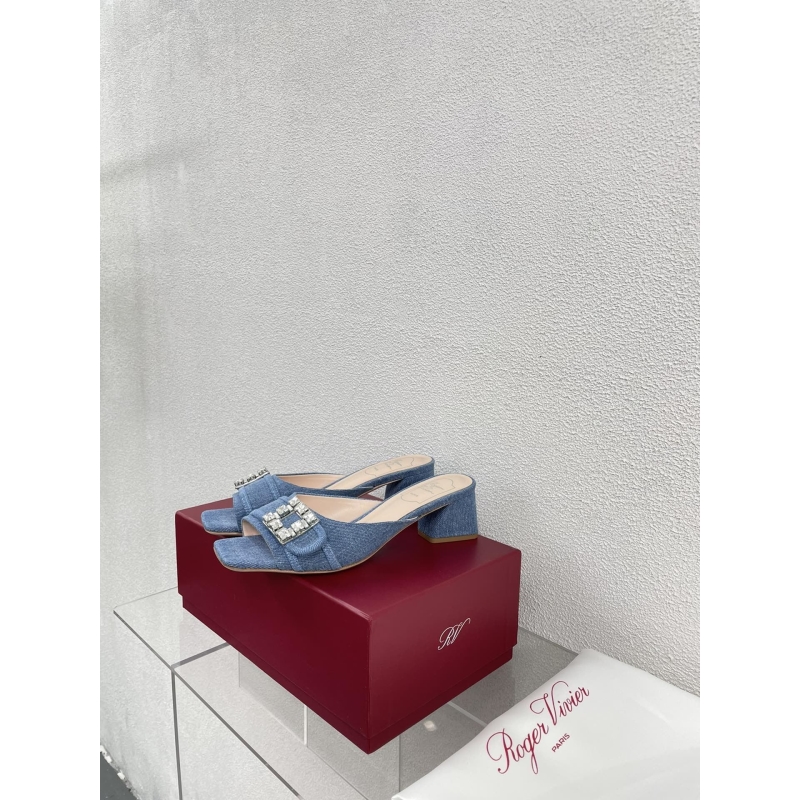 roger u1u1er slippers